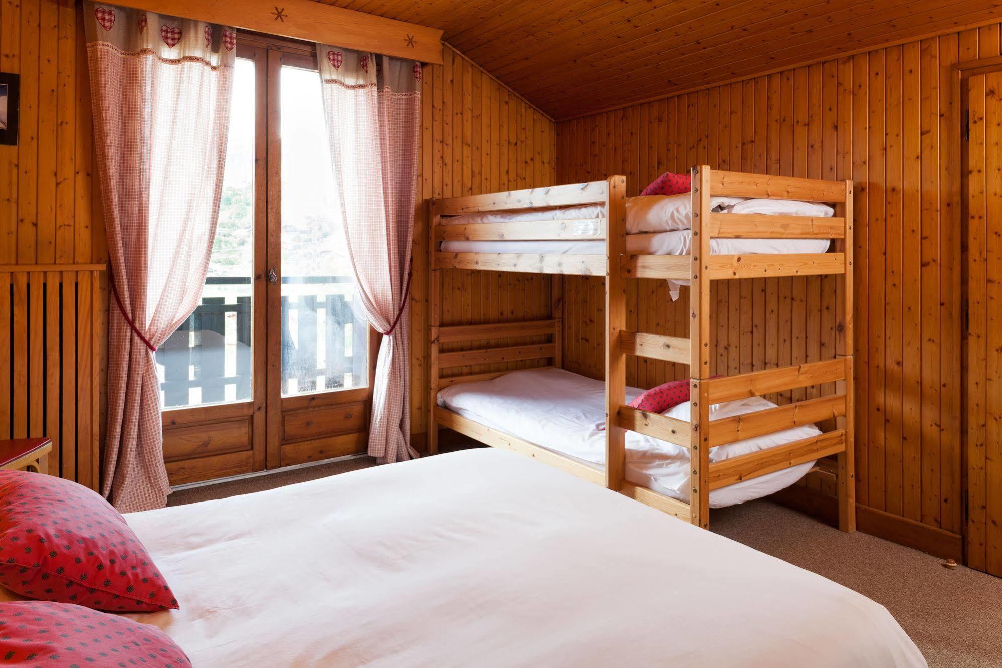 Logis Hotel Le Caprice Des Neiges Combloux Ngoại thất bức ảnh